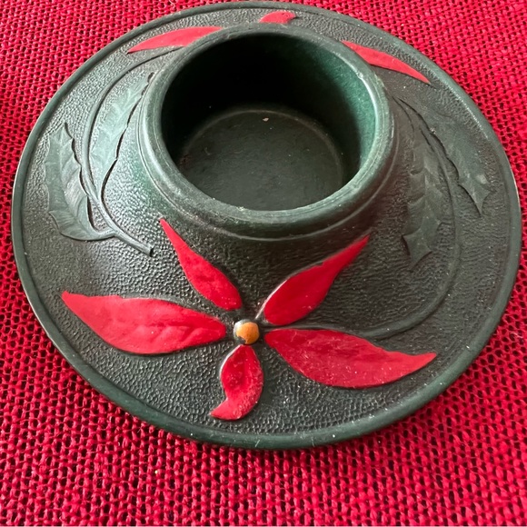 PAIR OF VINTAGE COMPO-SITE BAKELITE POINSETTIA CANDLE HOLDERS #110 - Picture 4 of 9